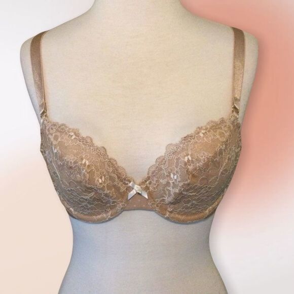 B.tempt’d by Wacoal Underwire Nude Sheer Lace Bra 32C - Picture 1 of 9
